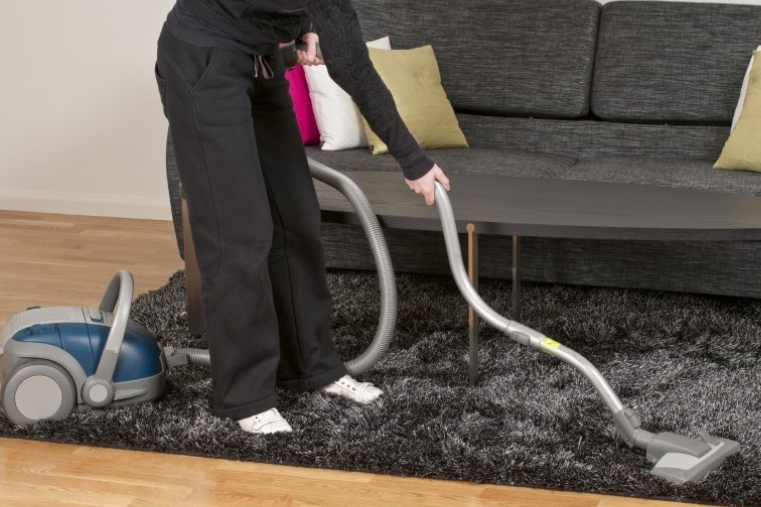 vacuum cleaning carpet 